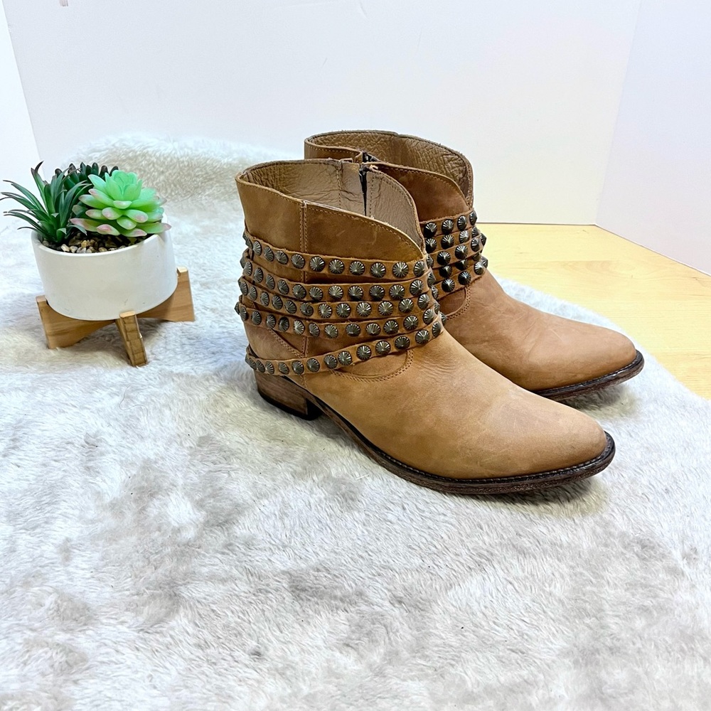 *Steve By Steve Madden | 'Jaane' Cognac Ankle Boo… - image 4